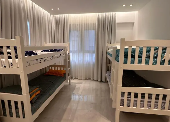 Luxury Flat Near Muscat Mall