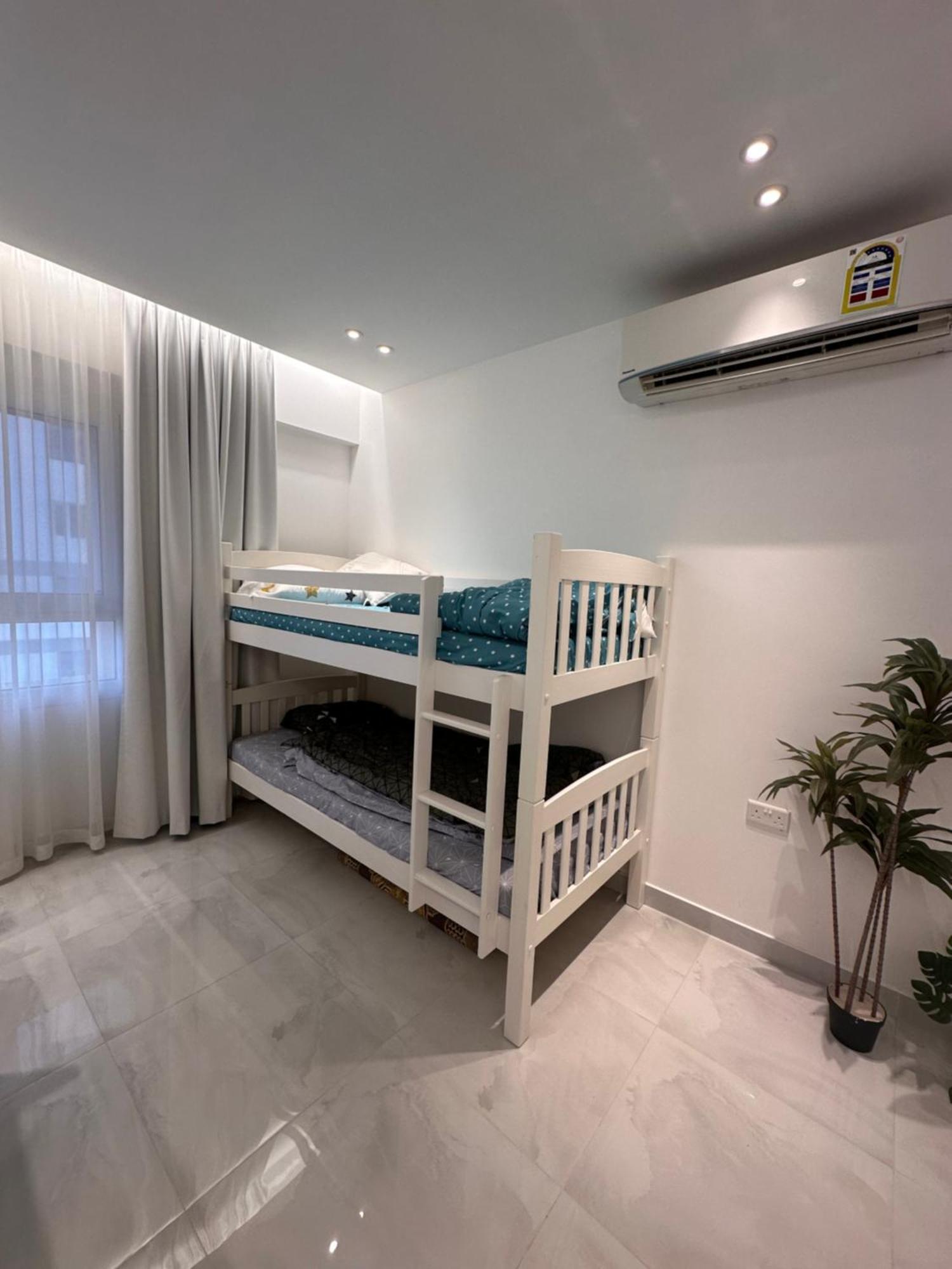 Luxury Flat Near Muscat Mall * Ma'abilah